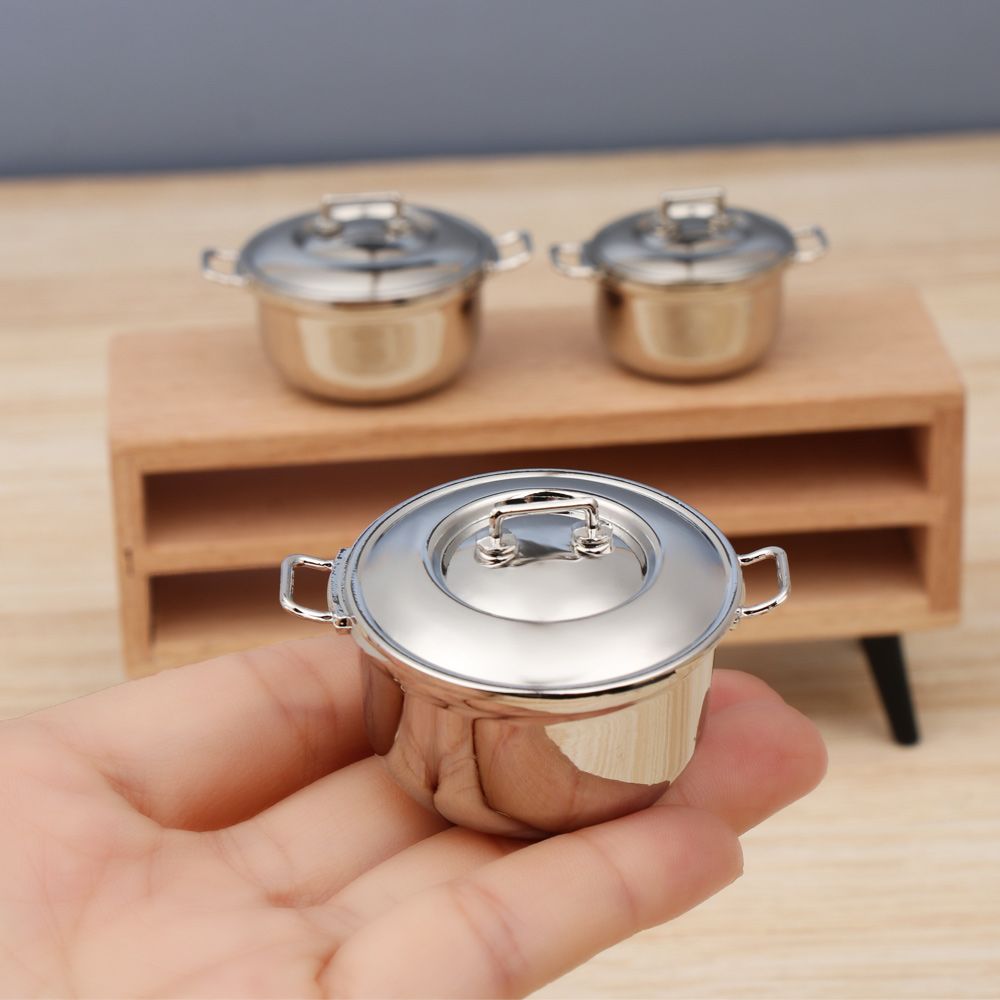 Gaming Kitchen Accessories - 1/12 Miniature Soup Pot With Cover