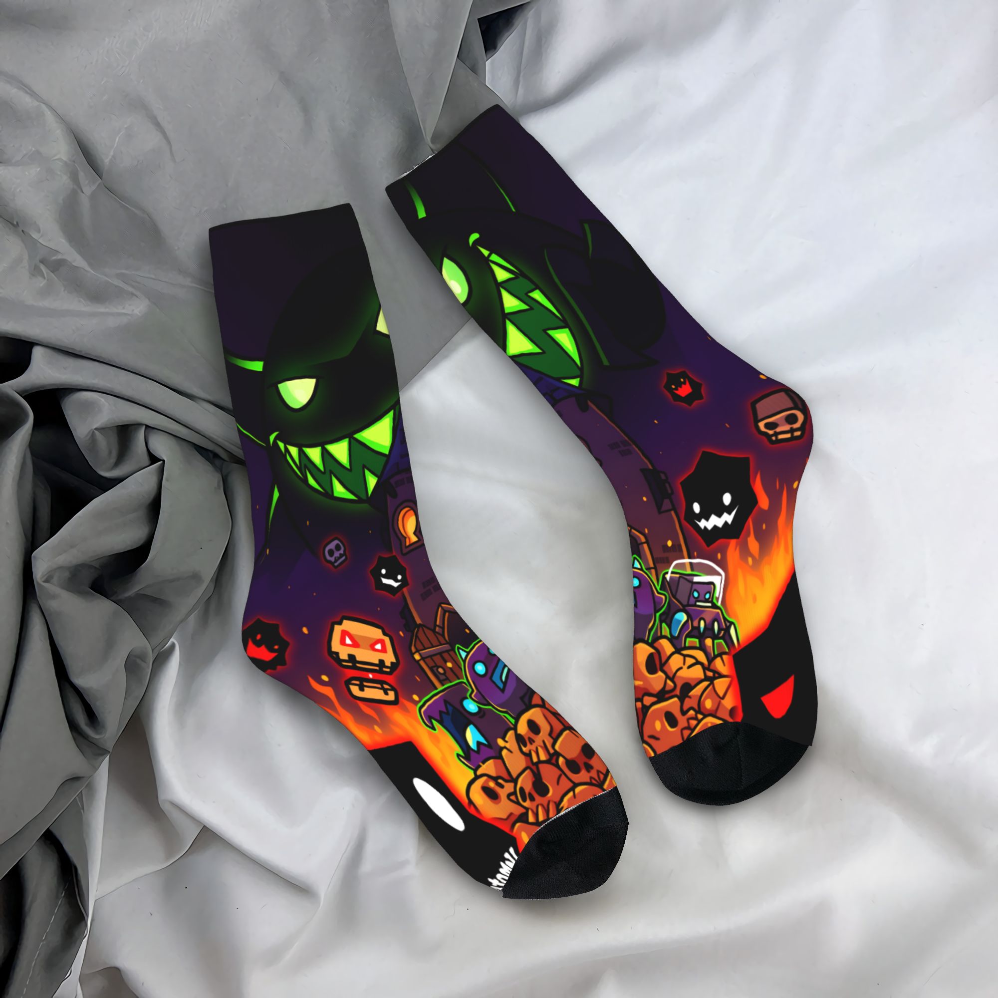 Gaming Accessories Ideas - Geometry Gaming Dashed Stockings Funny Socks